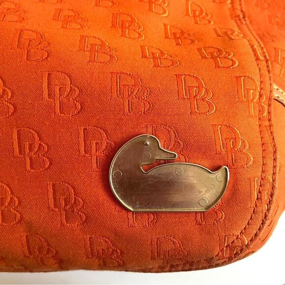 DOONEY & BOURKE Classic Orange Tote Bag - Picture 4 of 16
